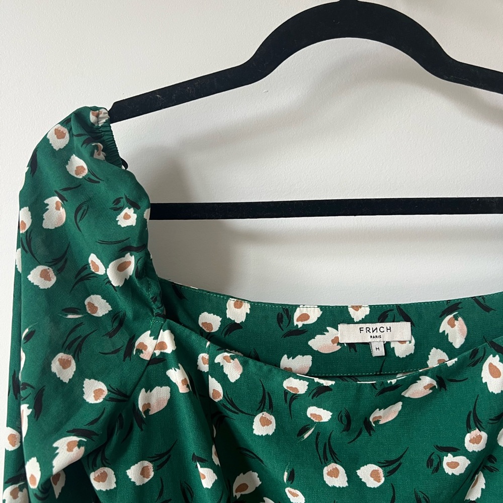 Beautiful Green Long Floral Sleeve Midi Dress
